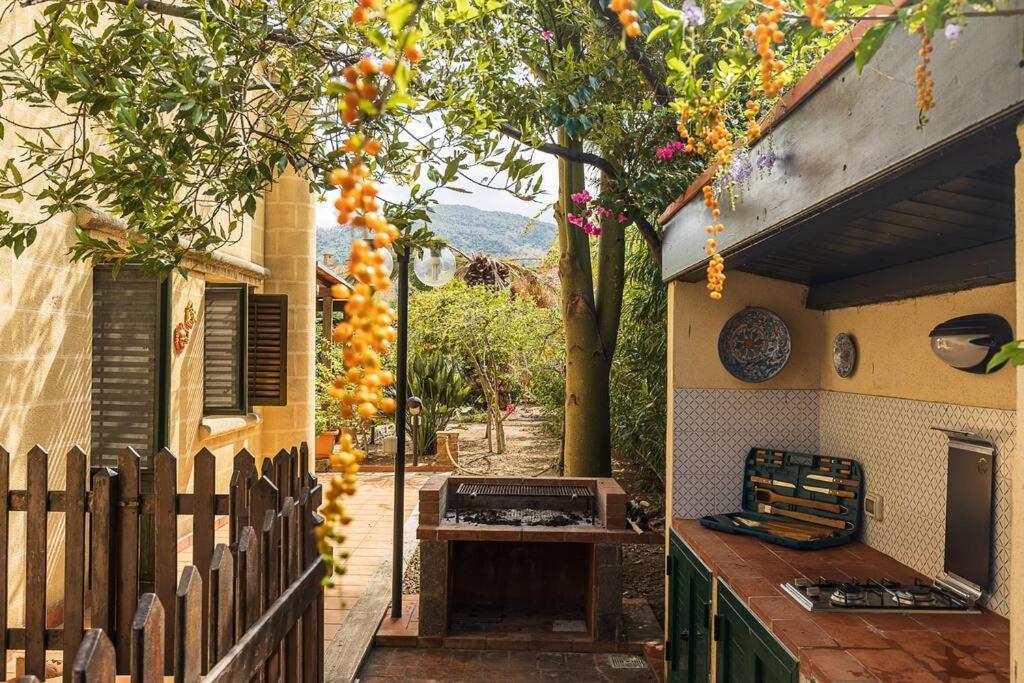 Villa Casa Al Mare Dei 7 Emiri Cefalú Exterior foto